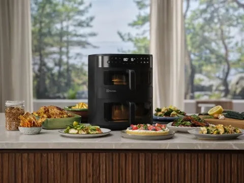 Uvařte chutně a vyváženě pro celou rodinu s novou horkovzdušnou fritézou Electrolux 800 Dual