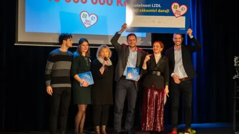 15. ročník sbírky Srdce dětem v Lidlu vynesl 40 milionů korun